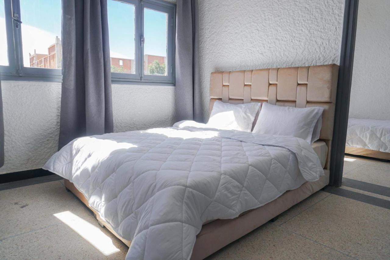 אוארצאצטה Hotel Warda מראה חיצוני תמונה