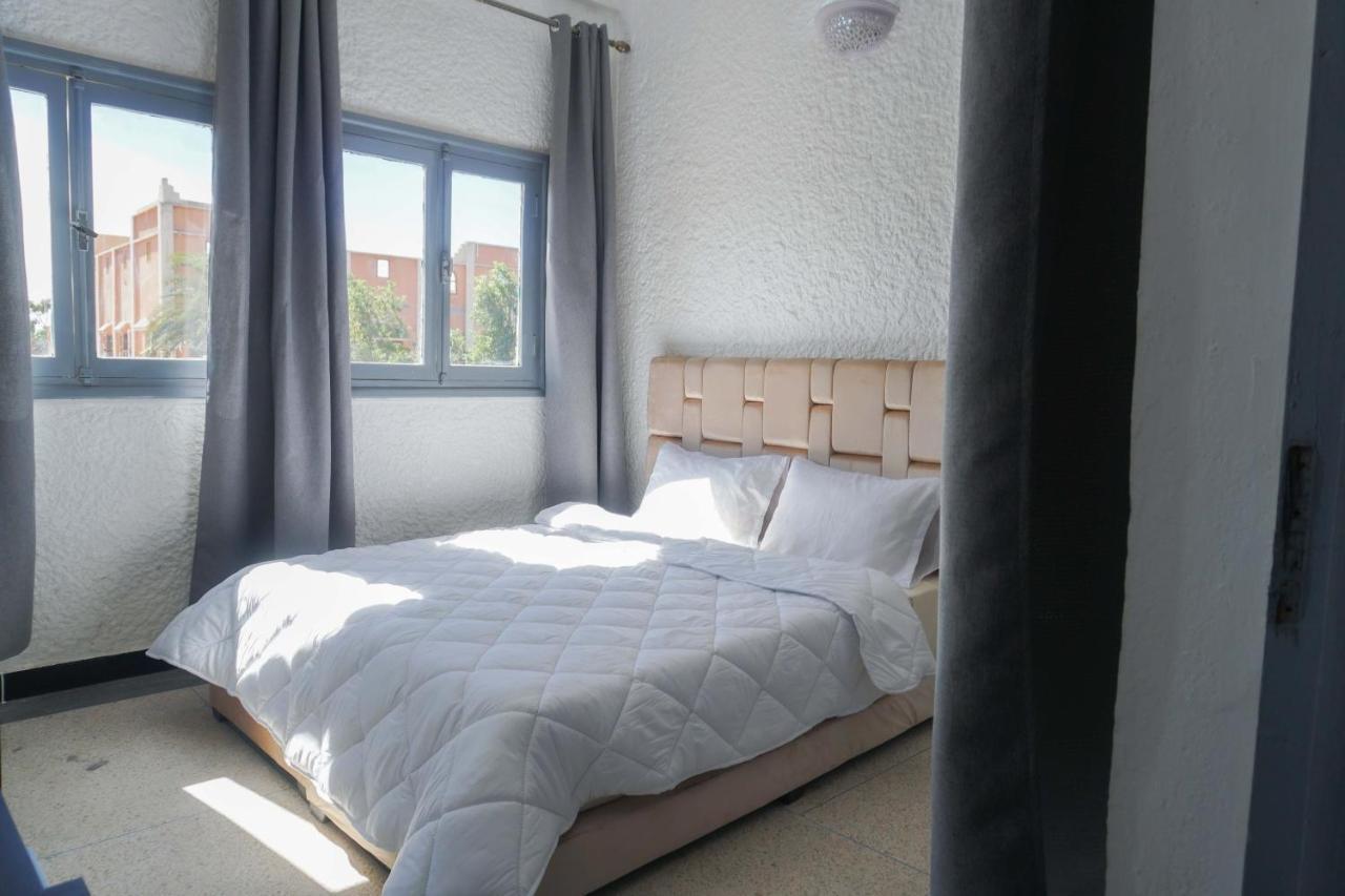 אוארצאצטה Hotel Warda מראה חיצוני תמונה