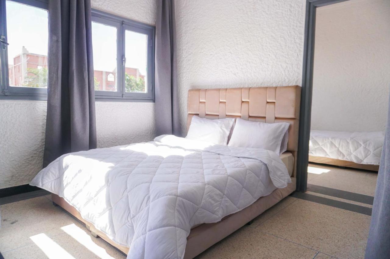 אוארצאצטה Hotel Warda מראה חיצוני תמונה